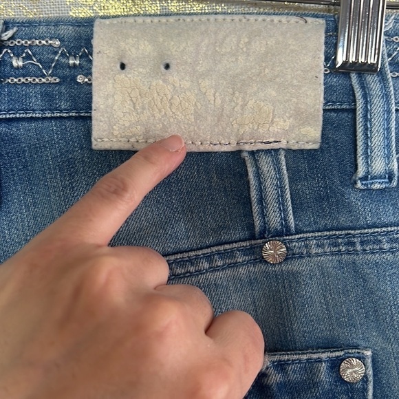 LEE Nice Light Blue Wash Sequinned/Metal Detailed Straight Jeans Size 28 - Picture 9 of 15